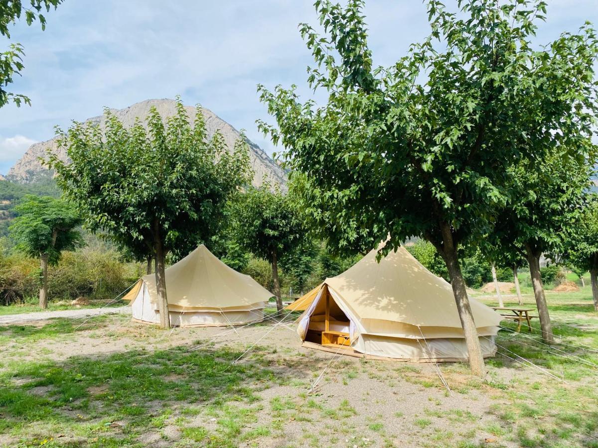 Camping Oliana المظهر الخارجي الصورة